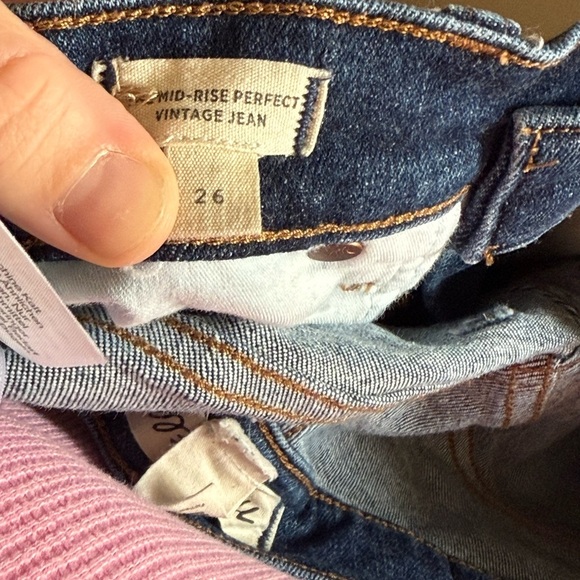 Madewell • The Petite Mid Rise Perfect Vintage Tapered Mom Dark Wash Jean - Picture 12 of 14